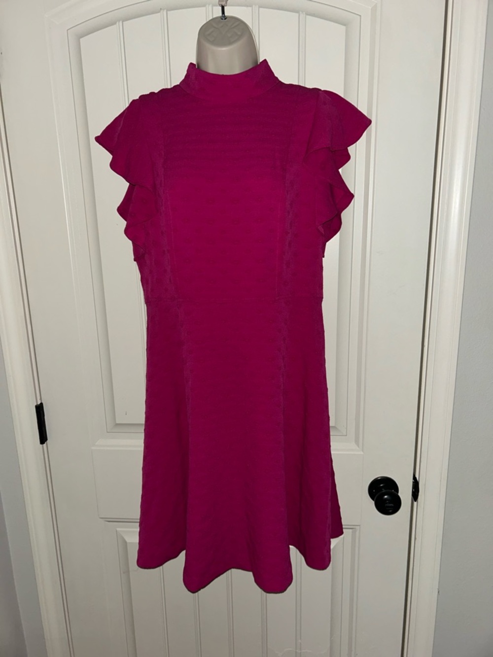 NEW Tommy Hilfiger Women’s Fuchsia Ruffle Sleeve Dress Sz 10